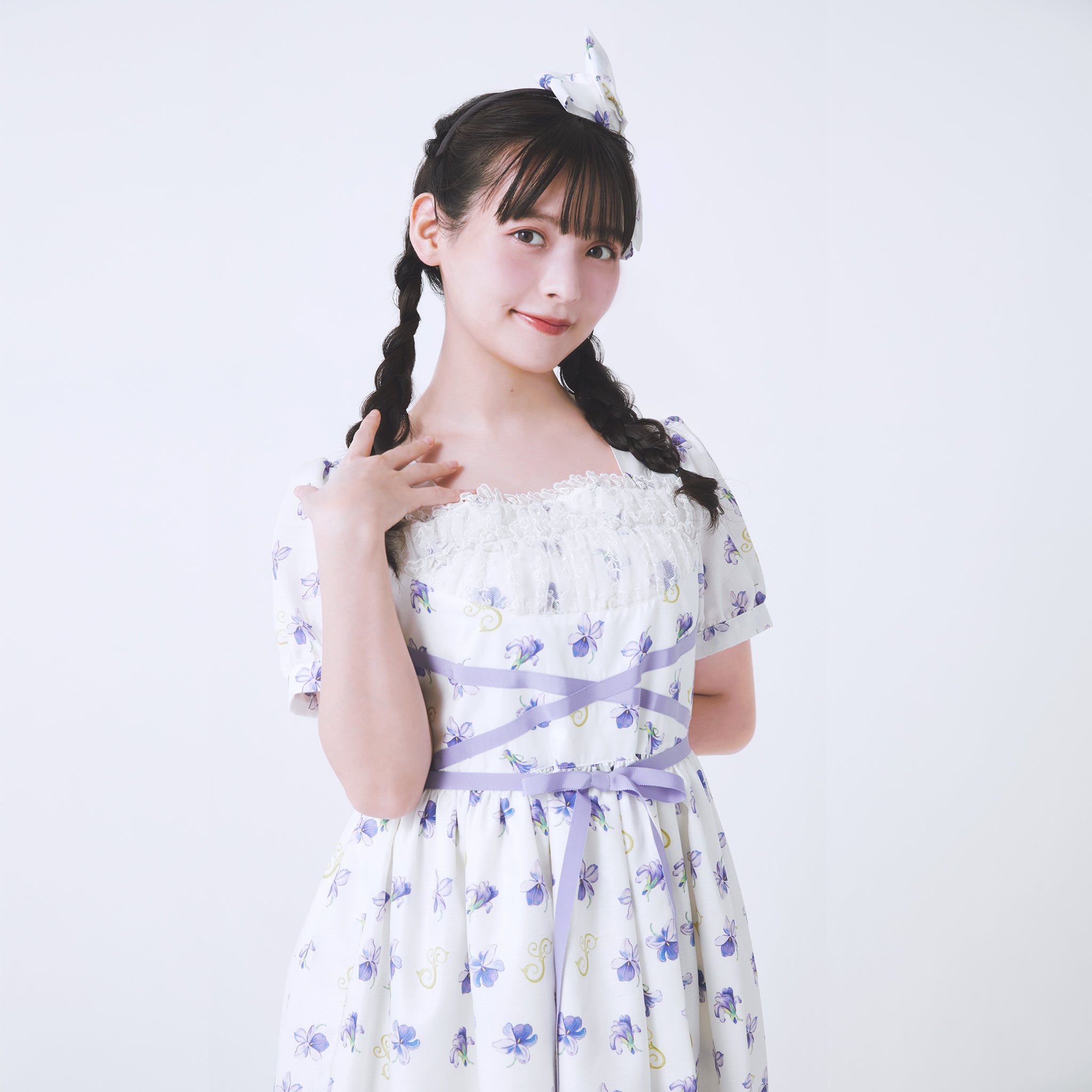 SUMIRE』ワンピース/オフホワイトSUBLIMA 上坂すみれコラボ